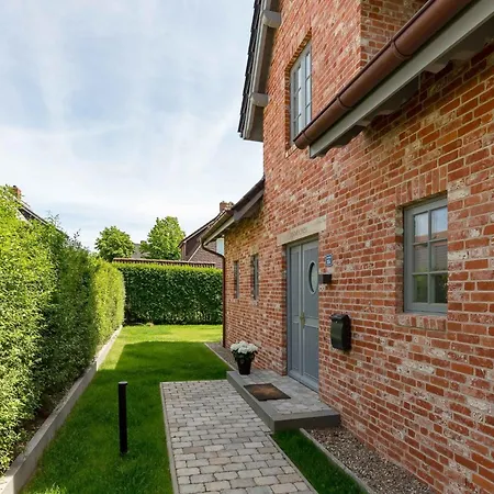 Staeaer Hues Holiday home Wyk auf Foehr