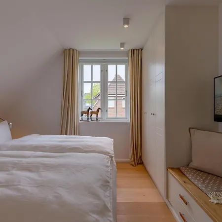 Staeaer Hues بيت للعطل